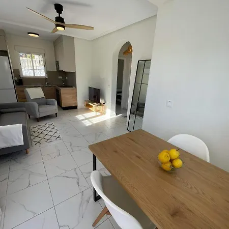 Linda Casita